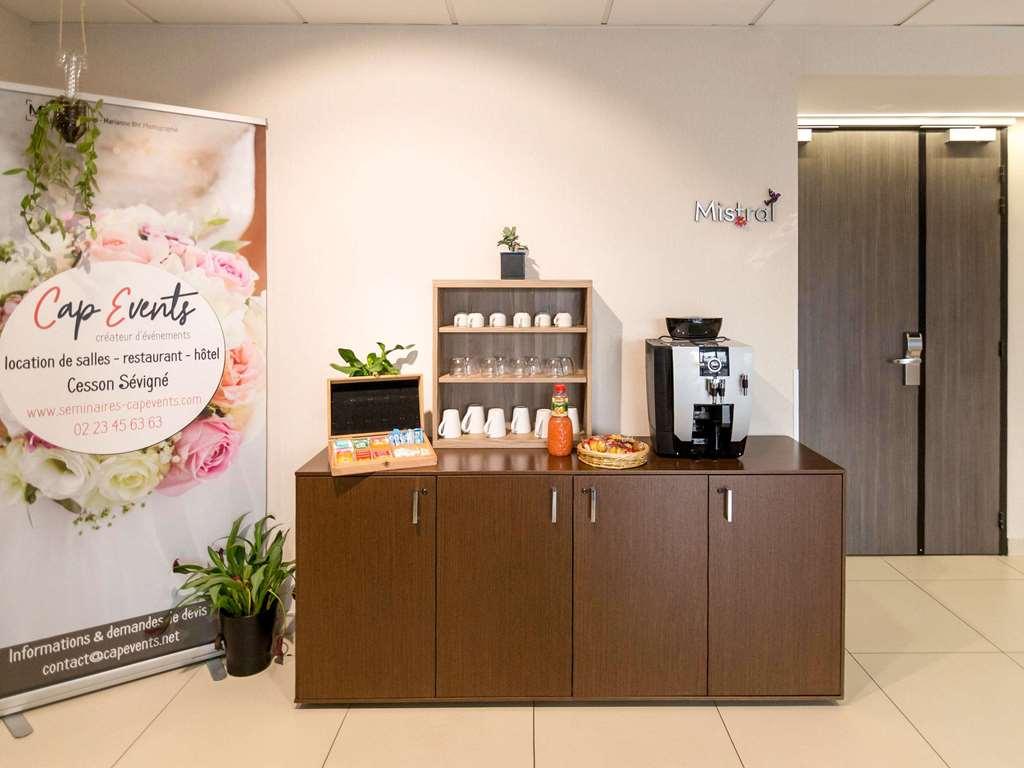 Hotel ibis Rennes Beaulieu Cesson-Sévigné Einrichtungen foto